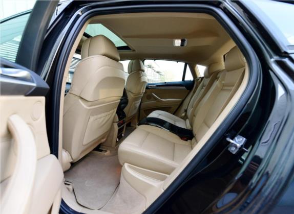 宝马X6 2013款 xDrive50i 车厢座椅   后排空间