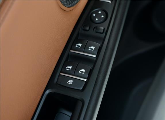 宝马X6 2015款 xDrive35i 豪华型 车厢座椅   门窗控制