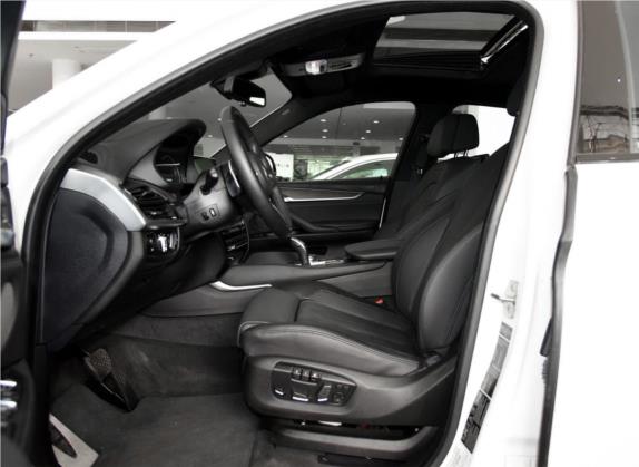 宝马X6 2015款 xDrive50i M运动型 车厢座椅   前排空间
