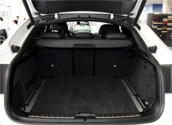 宝马X6 2015款 xDrive50i M运动型 车厢座椅   后备厢