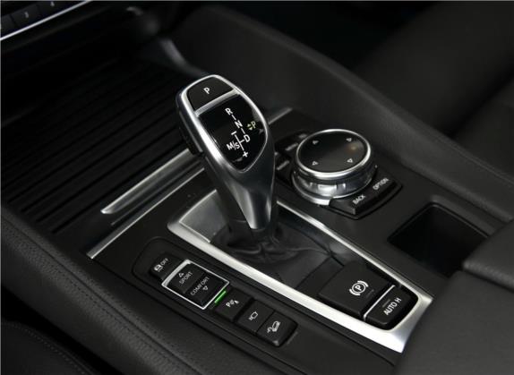 宝马X6 2015款 xDrive50i M运动型 中控类   挡把