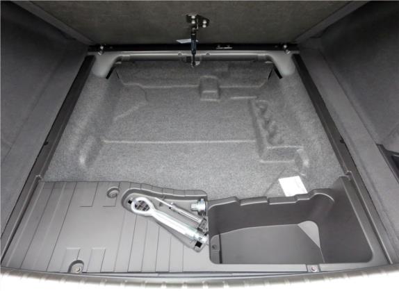 宝马X6 2017款 xDrive35i 领先型 其他细节类   备胎