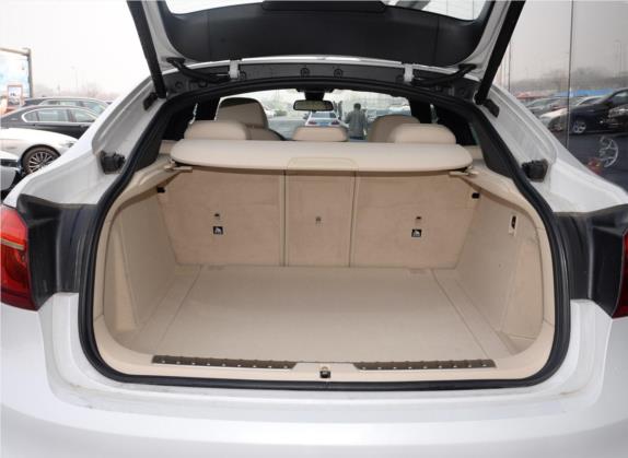 宝马X6 2017款 xDrive35i M豪华运动型 车厢座椅   后备厢