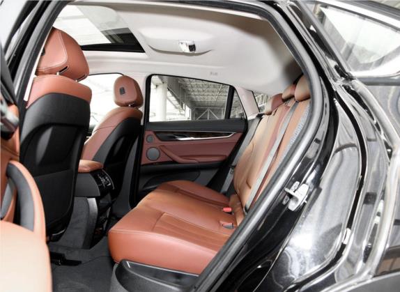 宝马X6 2018款 xDrive28i 车厢座椅   后排空间