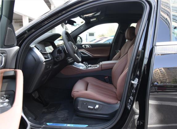 宝马X6 2020款 xDrive30i M运动套装 车厢座椅   前排空间