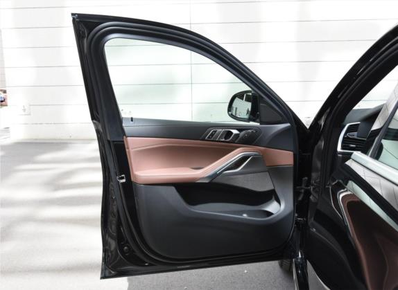 宝马X6 2020款 xDrive30i M运动套装 车厢座椅   前门板