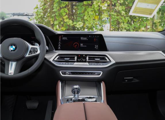 宝马X6 2021款 xDrive40i M运动套装 中控类   中控台