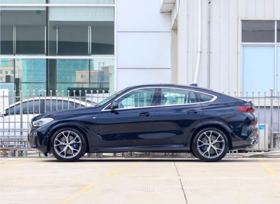 宝马X6 2021款 改款 xDrive40i 尊享型 M运动套装 外观   正侧