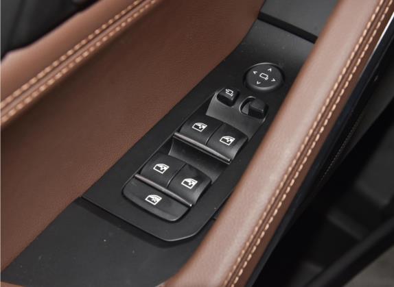 宝马X6 2022款 改款二 xDrive40i 尊享型 M运动套装 车厢座椅   门窗控制