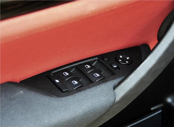 宝马X1(进口) 2010款 xDrive28i 车厢座椅   门窗控制