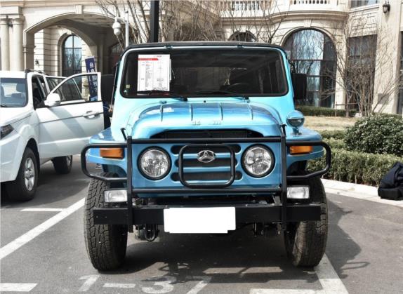BJ212 2018款 2.0L 方门 外观   正前