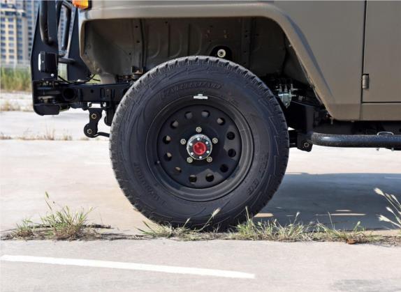 BJ212 2018款 2.8T 三角门 柴油版 其他细节类   前轮