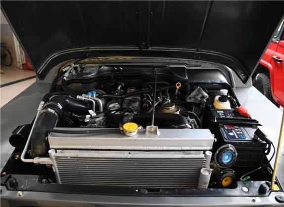 BJ212 2019款 2.8T 方门 柴油版 国V 其他细节类   发动机舱