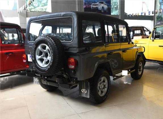 BJ212 2019款 2.8T 方门 柴油版 国V 外观   斜后