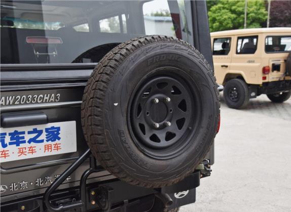 BJ212 2020款 1.5T 方门 帆布篷 其他细节类   备胎