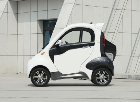 北汽小猫 2020款 基本型 外观   正侧