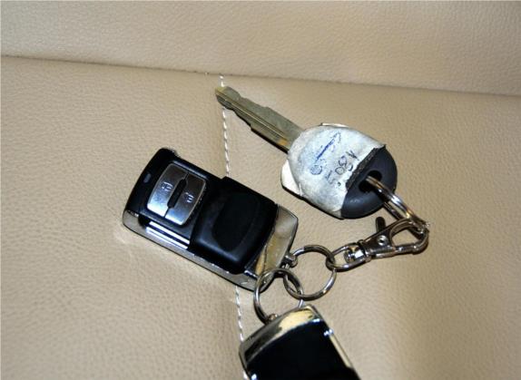 骑士S12 2011款 2.2L 四驱豪华型 其他细节类   钥匙