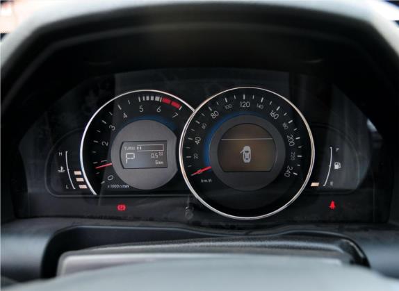 绅宝D70 2013款 2.3T 豪华版 中控类   仪表盘