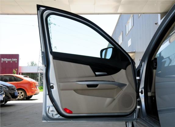绅宝D70 2013款 2.0T 舒适版 车厢座椅   前门板