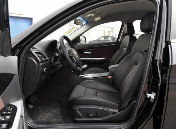 绅宝D70 2018款 性能版 1.8T 舒适版 车厢座椅   前排空间
