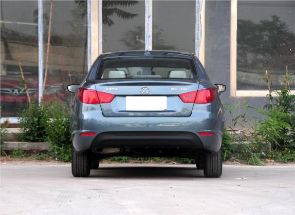 绅宝D50 2014款 1.5L 手动标准版 外观   正后