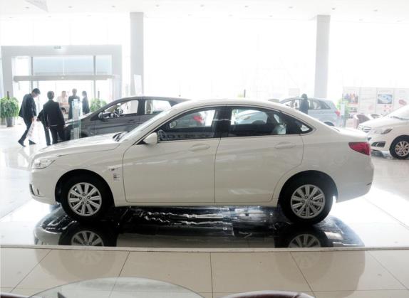 绅宝D50 2014款 1.5L 手动舒适版 外观   正侧