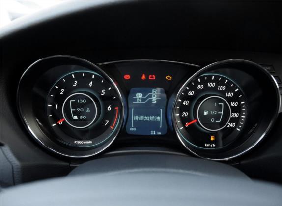 绅宝D50 2014款 1.5L CVT标准版 中控类   仪表盘