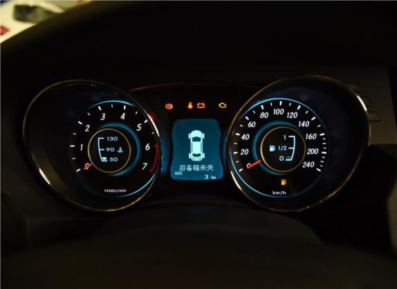 绅宝D50 2016款 1.5L 手动精英版 中控类   仪表盘