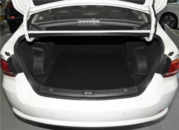 绅宝D50 2019款 1.5T CVT尊贵版 国VI 车厢座椅   后备厢
