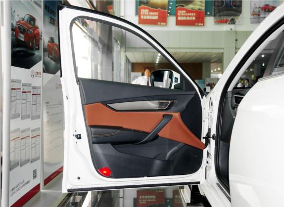 绅宝D60 2014款 1.8T 自动豪华型 车厢座椅   前门板