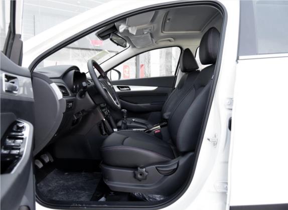 绅宝X55 2016款 1.5L 手动精英版 车厢座椅   前排空间
