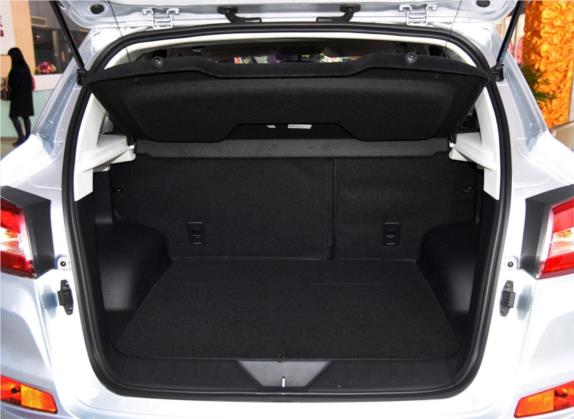 绅宝X55 2016款 1.5T 手动舒适版 车厢座椅   后备厢