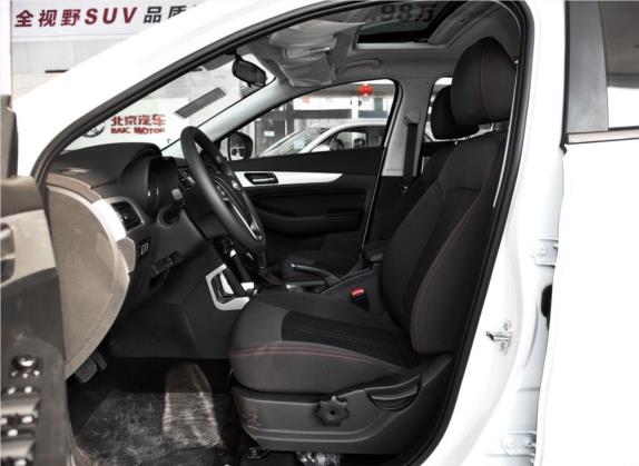 绅宝X55 2016款 1.5T CVT舒适版 车厢座椅   前排空间
