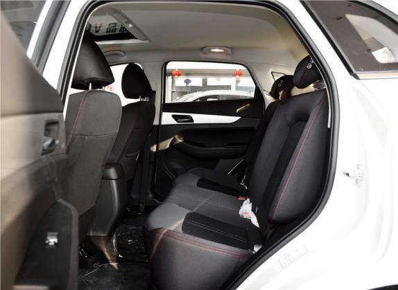 绅宝X55 2016款 1.5T CVT舒适版 车厢座椅   后排空间