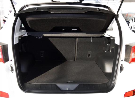 绅宝X55 2016款 1.5T CVT舒适版 车厢座椅   后备厢