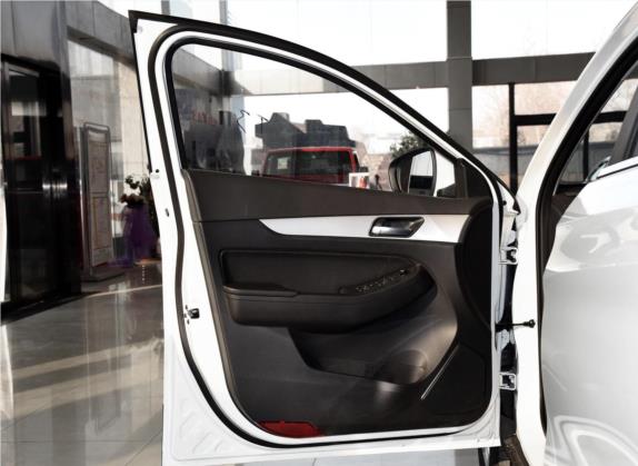 绅宝X55 2016款 1.5T CVT舒适版 车厢座椅   前门板