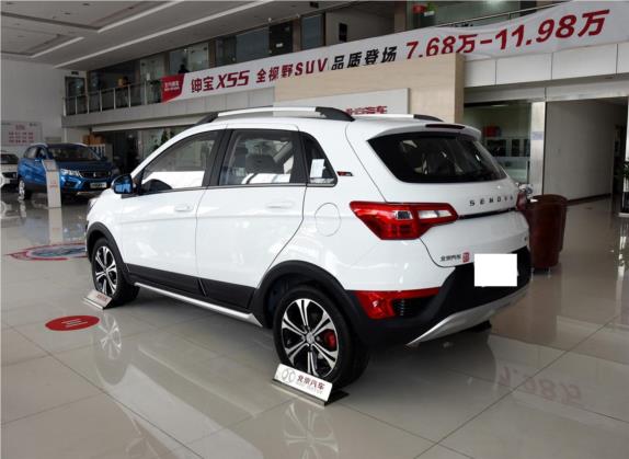 绅宝X25 2015款 1.5L 手动精英型 外观   斜后