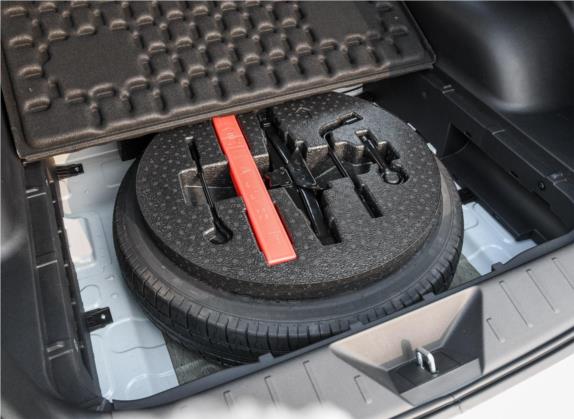 智行 2018款 1.5T 手动进取版 国V 其他细节类   备胎