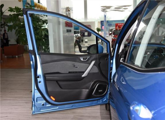 北京EX3 2019款 R600 劲尚版 车厢座椅   前门板