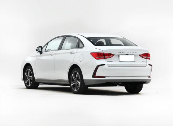 北京EU5 2020款 R600 智领版 外观   斜后