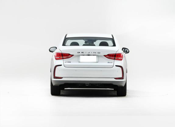 北京EU5 2020款 R600 智领版 外观   正后