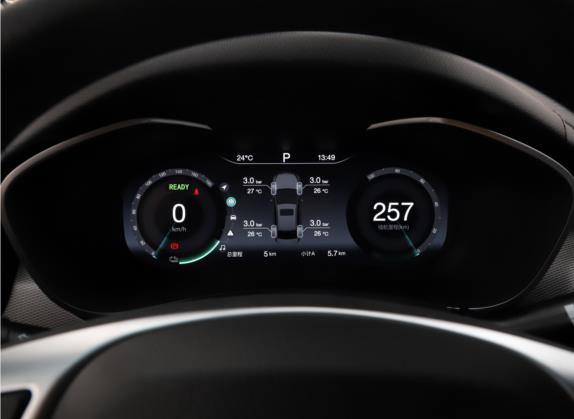 北京EU5 2020款 R500 智风版 中控类   仪表盘