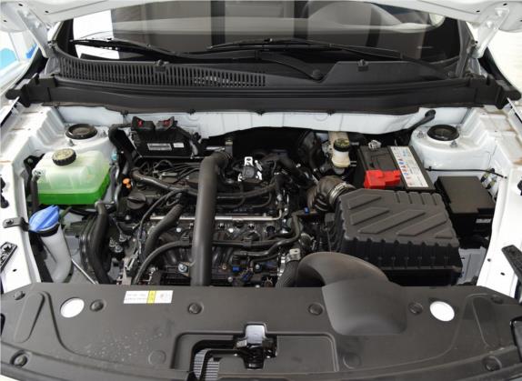 北京X3 2021款 1.5T CVT荣耀版PLUS 其他细节类   发动机舱