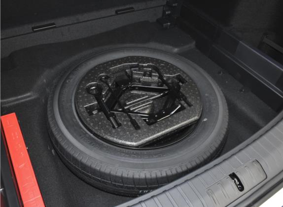 北京X7 2020款 1.5TD DCT贺岁限量版 其他细节类   备胎