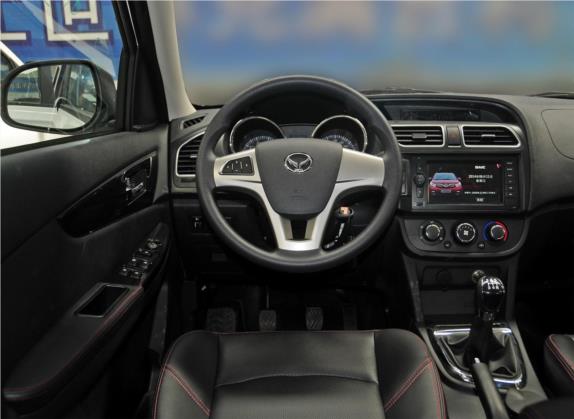 北汽幻速S2 2014款 1.5L 手动舒适型 国IV 中控类   驾驶位