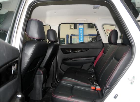 北汽幻速S2 2014款 1.5L 手动舒适型 国IV 车厢座椅   后排空间