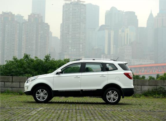 北汽幻速S3 2014款 1.5L 舒适型 国IV 外观   正侧