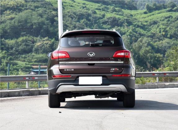 北汽幻速S6 2017款 1.5T 手动风尚型 外观   正后