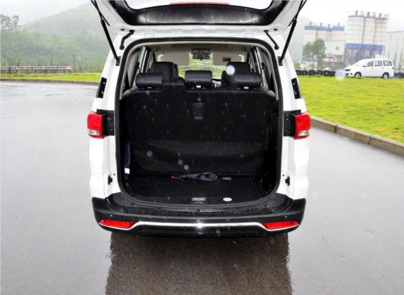 北汽幻速H3 2015款 1.5L 手动豪华型 车厢座椅   后备厢