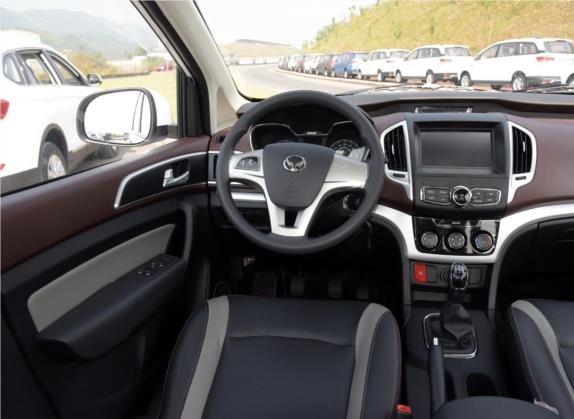 北汽幻速H3 2015款 1.5L 手动舒适型 中控类   驾驶位